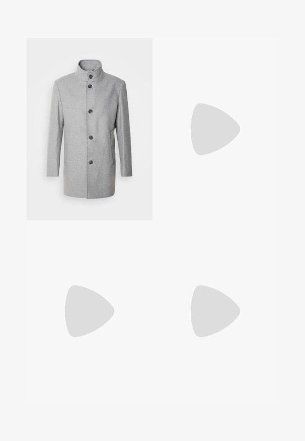 Strellson FINCHLEY 2.0 - Klasický kabát - medium grey; Čierny rolák vyrobený z jemného materiálu, s dlhými rukávmi a tesným strihom. Hranatý lem a manžety s ribbed úpravou. Jednoduchý dizajn.; Svetlo-sivé nohavice s hladkým povrchom, plochým predným dielom a rovnými nohavicami. Vyrobené z priedušnej látky, s vnútornými vreckami a pútkami na opasok.; Čierne kožené šnurovacie topánky s okrúhlou špičkou, hladkým povrchom, minimálnym prešívaním a nízkym gumovým podpätkom. Logo na podpätku.