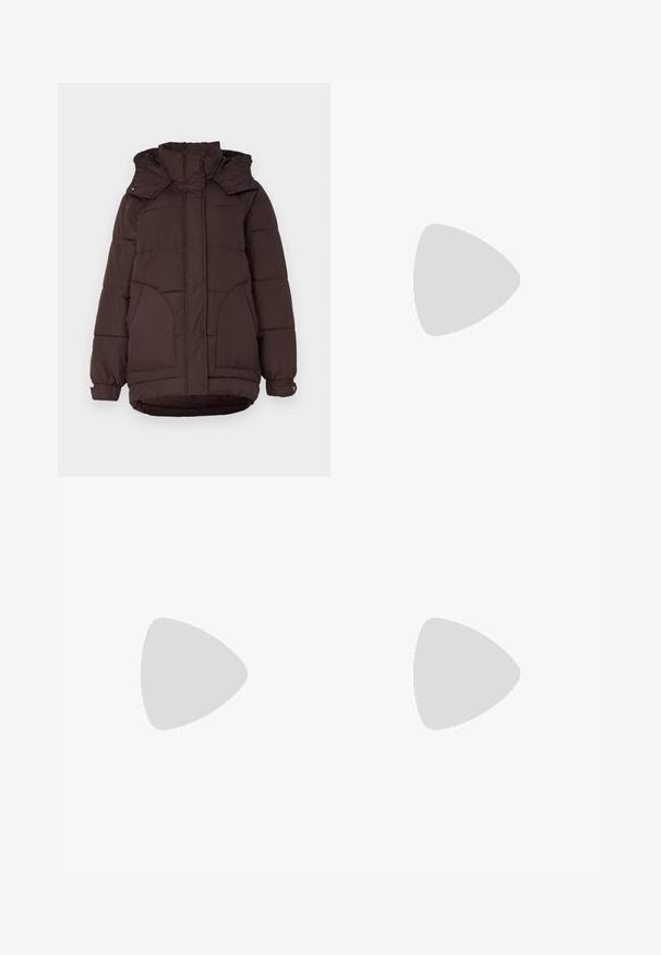 Vero Moda VMSAGA JACKET - Casaco de inverno - chocolate torte; JDY JDYDINEA REVERSIBLE - Camisola - fern; Saia lápis de ganga em azul claro, com corte reto, fecho de botão frontal e desbotamento subtil. A bainha fica ligeiramente acima do joelho.; Sapatilha cinza clara feita de camurça e malha, com três riscas brancas, bico redondo e sola de borracha de goma. Detalhe do logótipo dourado junto aos atacadores.; Óculos de sol pretos, angulares, com lentes cinzas; feitos de plástico, apresentando hastes grossas com uma superfície lisa e sem hardware visível.