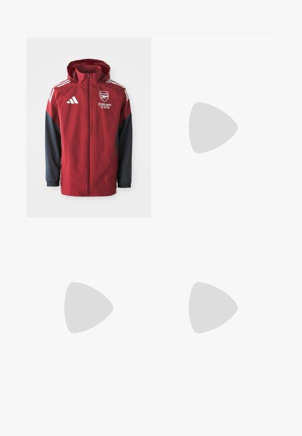 Rot und marineblaues Sportjackett mit Kapuze, versehen mit dem Arsenal-Logo und dem Text "Emirates Fly Better", aus leichtem, glattem Material gefertigt.; Weißes sportliches T-Shirt mit kurzen Ärmeln, aus feuchtigkeitsableitendem Material. Mit einem schwarzen Logo auf der linken Brust und einem gemusterten Innenkragen.; Schwarze Sporthose mit einem dehnbaren Bund, weißen Seitenstreifen und einem kleinen weißen Logo auf dem Oberschenkel. Hergestellt aus einem glatten, leichten Material.; Schwarze Sportschuhe mit einem strukturierten Mesh-Obermaterial, weißen Akzentstreifen, einer gepolsterten Sohle und einer verstärkten Ferse für Unterstützung.