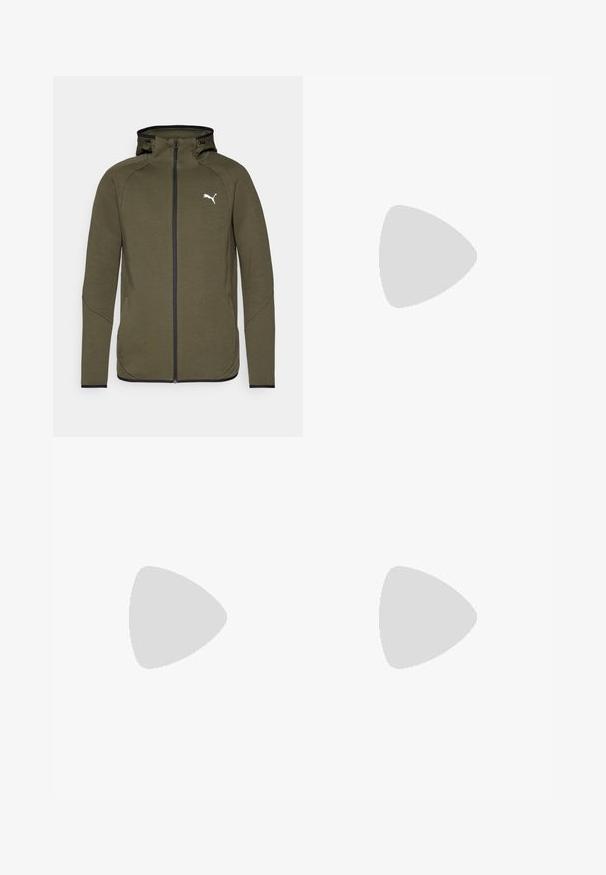 Haut de sweat à capuche zippé couleur olive avec un col haut, des accents noirs et un logo blanc sur la poitrine gauche. Présente un tissu lisse et texturé.; T-shirt à manches courtes vert olive, fabriqué en tissu lisse, avec un col rond et un logo blanc sur le côté gauche de la poitrine.; Shorts de sport verts olive en tissu léger, dotés d'une taille élastique avec cordon de serrage et d'un petit logo sur le côté.; Baskets blanches de sport avec un dessus en maille, une semelle en caoutchouc de couleur gomme, des accents texturés et un logo noir sur le côté.