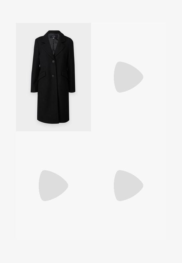 Cappotto di lana nero con colletto a revers, due tasche frontali e chiusura a bottoni. Presenta una fodera interna liscia e una silhouette sartoriale.; Even&Odd Petite 2 PACK - Top - light grey/black; Jeans in denim grigio con design a gamba dritta, stile a cinque tasche, leggera sbiaditura e chiusura con bottone in vita.; Stivali platform in suede marrone con pannelli laterali elastici e linguette arancioni, abbinati a una gonna di jeans chiara, lunga fino al ginocchio, su un pavimento di legno.; Borsa a tracolla in pelle marrone con parte superiore arricciata, spallacci regolabili e dettagli metallici. Presenta un particolare rotondo intrecciato sul lato.; Orecchino a cerchio in argento con finitura lucida, caratterizzato da piccoli dettagli in oro e una forma tondeggiante, indossato sul lobo.