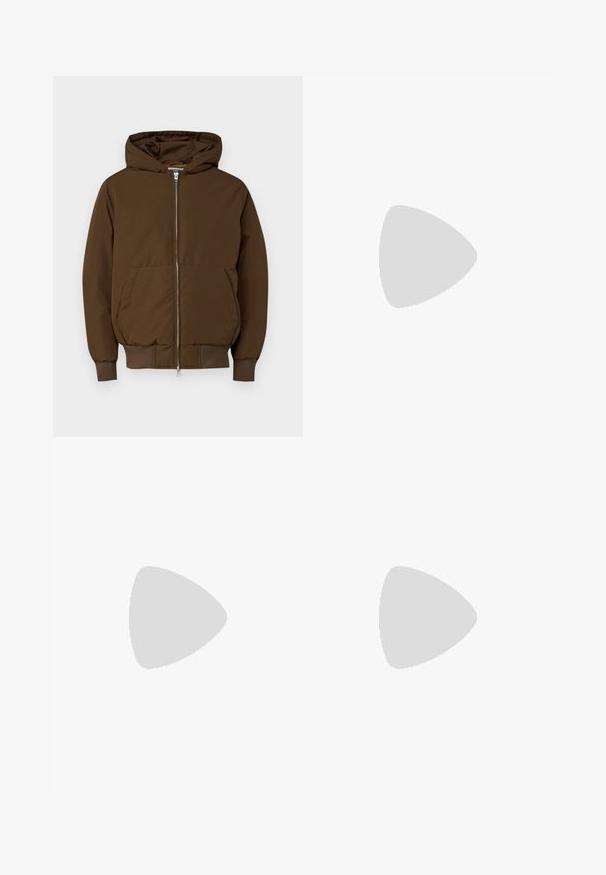 Jack & Jones JCOCOLLECTIVE - Veste d'hiver - slate black; Six t-shirts en coton blanc à manches courtes et encolure ronde disposés en rangée, avec une texture lisse et sans motifs visibles.; Pantalons en denim bleu foncé à jambe large, avec un design à cinq poches et une fermeture à bouton. Comprend des accessoires en ton cuivre et une texture subtile.; Bottine en cuir lisse noir, avec un petit talon et une pointe ronde, présentée de côté sur un fond blanc.; Lunettes de soleil noires avec des verresrectangulaires, monture en plastique mat et bords droits. Présente le logo de la marque sur le bras intérieur.
