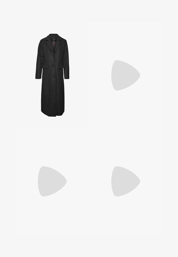 Vero Moda VMVINCEMILAN  - Abrigo clásico - black; Camiseta de manga corta negra hecha de algodón. Presenta un cuello redondo, corte holgado y dobladillo limpio sin patrones ni herrajes visibles.; Pantalones de pierna ancha negros con una cintura con volantes, que cuentan con dos bolsillos laterales y una tela suave y ligera. Sin patrones visibles ni accesorios.; Bota alta de cuero negro con suela de plataforma gruesa y tacón cuadrado, que cuenta con una lengüeta y un relieve texturizado en la suela exterior.