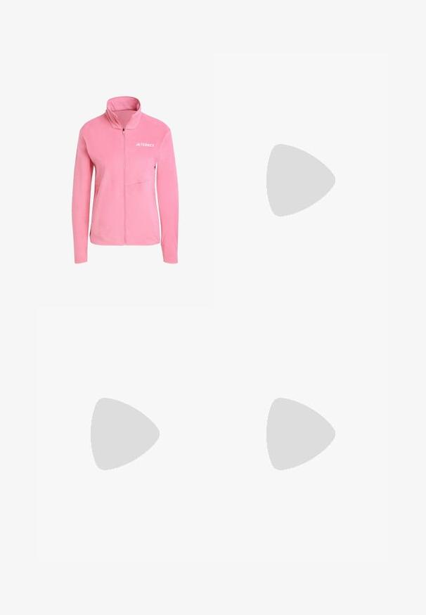 Chaqueta de forro polar rosa con cuello alto, cremallera completa, bolsillo lateral y logo blanco "TERREX" en el pecho. Textura suave, diseño aerodinámico.; Pulóver de forro polar con cremallera en color morado y verde oscuro, que presenta un alto cuello y un pequeño logo blanco en el pecho. Textura suave, diseño deportivo.; Shorts deportivos de color púrpura claro con una cinturilla elástica negra, bolsillos laterales y un logotipo blanco de "TERREX" en la parte inferior izquierda delantera.; Zapatilla de running morada con parte superior de malla transpirable, destacado logo "TERREX", entresuela blanca y suela de goma negra con acentos rojos.