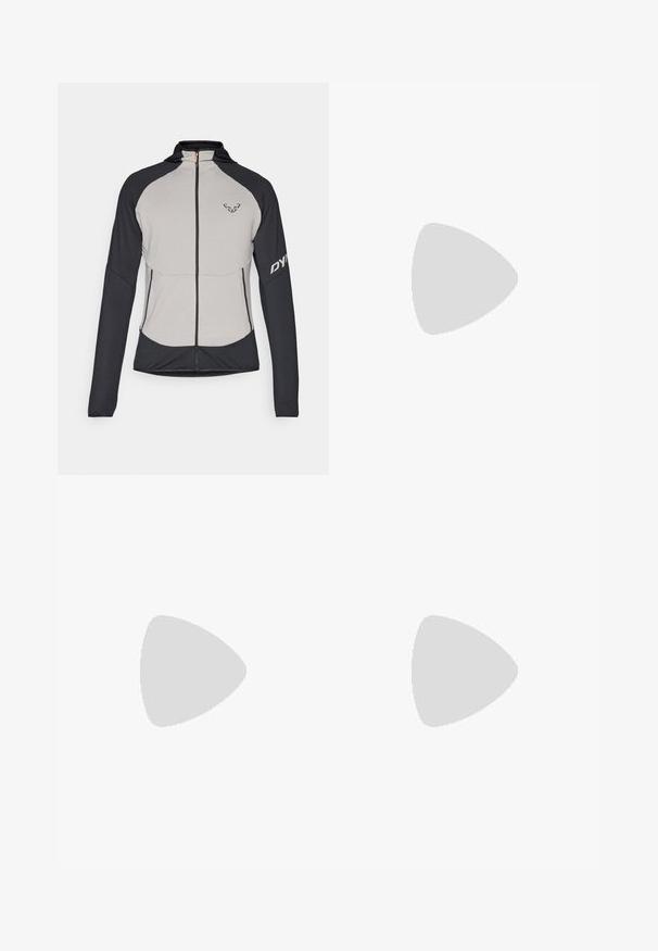 Dynafit TRANSALPER LIGHT HOODY - Outdoorjakke - black out; Svart t-skjorte med kort erm laget av lett stoff, med en lys grå "TERREX" logo på tvers av brystet og rund hals.; Svarte vanntette bukser laget av lettvektstoff, med elastisk midje og sidelomme med glidelås. Enkel, skreddersydd design.; Lettvekt løpesko for terrengløp med et grått og svart mesh-overdel, oransje detaljer og en robust såle for godt grep. Vanntett Gore-Tex fôr.