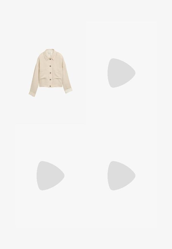 Afskåret beige jakke lavet af struktureret stof, med en klassisk krave, frontknaplukning og to store for- lommer.; Hvid fitted top lavet af ribbet stof med cap sleeves og samlede detaljer i siderne for tekstur og form.; Hvide bukser med bred benlængde lavet af et letvægtsstof. Har et elastisk talje med snor og sidelommer. Glat tekstur.; Lyserøde ruskinds sneakers med hvide striber og snørebånd, udstyret med en struktureret tunge og en gummisål, placeret på et blåt tæppe.