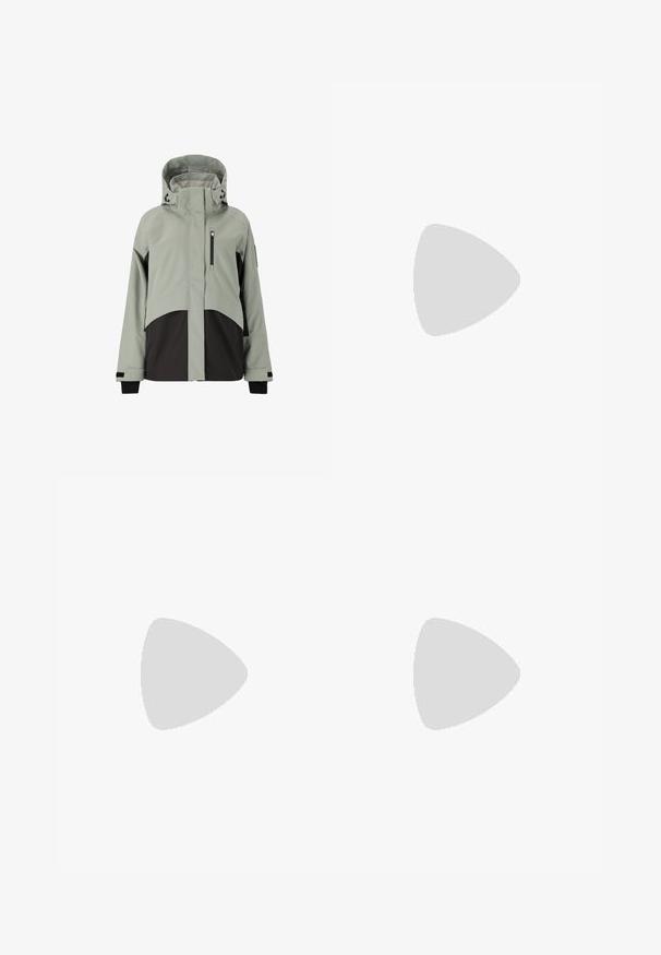 Ljusgrå och svart vattentät jacka med huva, ficka med dragkedja på bröstet, justerbara ärmslut och kontrasterande paneldesign. Slät yta.; Vit bomull t-shirt med korta ärmar och rund halsringning, med mörkblå "OBEY" grafisk text på framsidan. Slät yta.; Vans CINCHED CHECK 5  - Jeans straight leg - light stonewash; Bruna mockaskor för sport med vita ränder, rund tå, snörning och sula av gummigummi. Texturerad ovandel med stikningsdetaljer.
