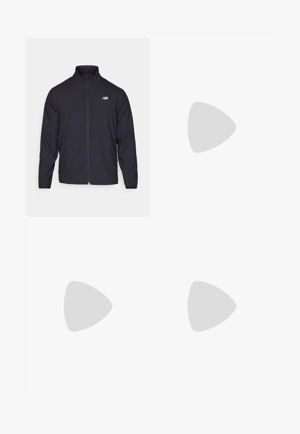 Fekete cipzáras dzseki magas gallérral, könnyű anyagból és hosszú ujjakkal. Kicsi, fényvisszaverő logo található a bal mellen.; New Balance ESSENTIALS - Sportfelső - black; Fekete úszónadrág könnyű anyagból. Rugalmas derékrésszel és húzózsinórral rendelkezik, valamint diszkrét márkajelzéssel az alsó szegélyen.; Fekete futócipő, hálós felsőrésszel, rózsaszín középtalppal és szürke talppal. Texturált részletekkel és rugalmas talp kialakítással rendelkezik.