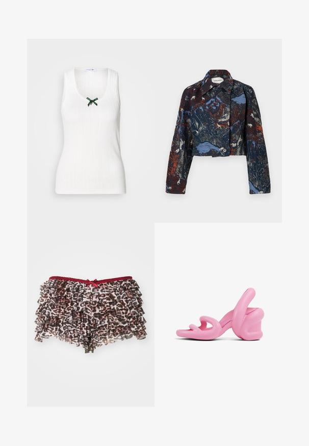 Henrik Vibskov DARTBI JACKET - Allvädersjacka - gobelin goats; Vit ärmlös linne med ribbat mönster, v-ringning och ett grönt rosettaccenter på framsidan. Har subtil branding över hela plagget.; Blommig leopardsmönstrad shorts med lager av volanger, med ett rött spetsmidjeband och en liten rosettaccent framtill.; Rosa skulpturala högklackade sandaler med en vågig design och en kraftig klack, gjorda av slät plast med utskärningar i tårområdet.