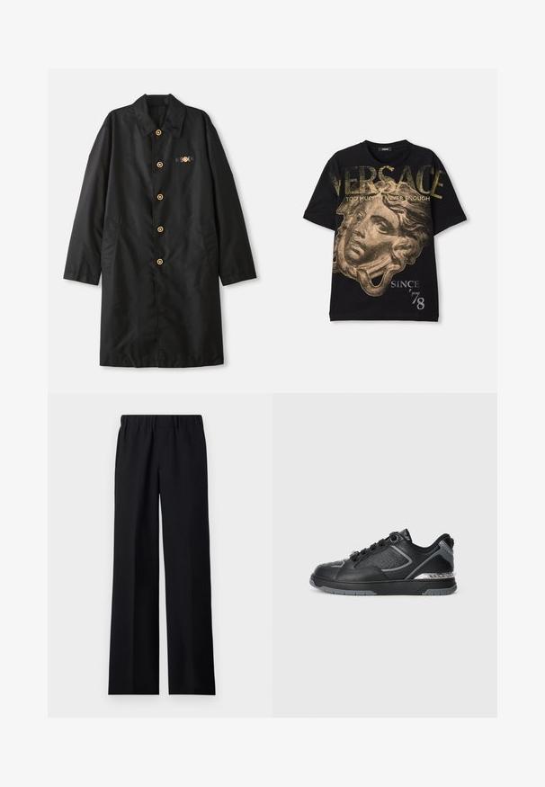 Cappotto nero in tessuto morbido, con colletto, bottoni dorati e due tasche laterali con un accento decorativo sul petto.; T-shirt in cotone nero con stampa grafica dorata di una testa, grande testo "VERSACE" e slogan "TROPPA NON È MAI ABBASTANZA". Maniche corte.; sandro LARGE - Pantaloni - noir; Sneaker in pelle nera con dettagli testurizzati, accenti argentati, punta rotonda e suola intermedia decorata con un logo. Design con lacci.