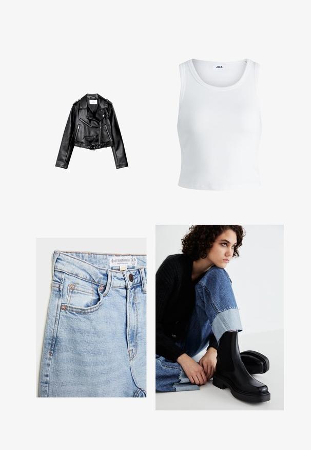 Giacca da moto nera in pelle cropped con zip frontale asimmetrica, bottoni a pressione e quattro zip. Presenta una cintura regolabile in vita.; Canottiera bianca a coste con scollatura rotonda, senza maniche e lunghezza cropped. Etichetta con la scritta "JJXX". Tessuto di texture liscia.; Jeans in denim azzurro chiaro con vita alta, cinque tasche, accessori in tonalità rame e leggera scoloritura, con etichetta sulla vita.; Stivaletti neri alla caviglia con pannelli laterali elasticizzati, suola spessa e punta quadrata. Indossati con jeans blu scoloriti con orlo strappato.