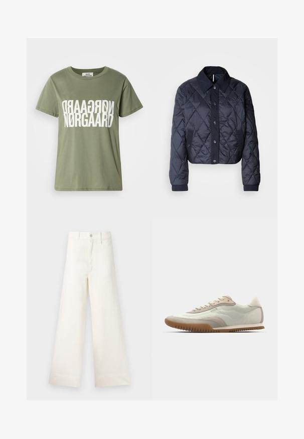 Marineblauer, gesteppter Regenmantel mit großem Kragen, Knopfverschluss vorne und elastischen Manschetten. Mit diagonaler Naht und Seitentaschen. Weiche, glatte Textur.; Olivgrünes Baumwoll-T-Shirt mit kurzen Ärmeln, ausgestattet mit einem großen weißen umgedrehten Textdesign "NØRGAARD" in der Mitte. Runder Halsausschnitt.; Weite Hosen aus hellem beigen Baumwollstoff. Mit hoher Taille, vorderen Taschen und geradem Schnitt. Saubere Saumverarbeitung ohne Muster.; Weiß-beige Sneaker mit einem glatten Obermaterial und Wildlederakzenten, einer strukturierten Sohle und tonal abgestimmten Nähten. Schnürverschluss mit Logodetail.