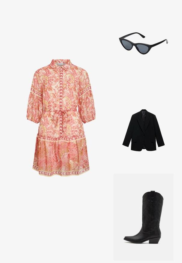 Czarny żakiet wykonany z gładkiego materiału, z pojedynczym zapięciem na guzik, klapami i dwiema przednimi kieszeniami.; Przezroczysta różowa sukienka w wzór paisley z rękawami do trzech czwarte, z przodu na guziki, z paskiem w talii i warstwową spódnicą z wzorzystym wykończeniem.; Czarne skórzane kowbojskie buty z wydłużonym noskiem, niskim, szczotkowanym obcasem oraz misternym tłoczonym wzorem liści na cholewie. Pętla u góry ułatwiająca zakładanie.; Czarne okulary przeciwsłoneczne w kształcie kocich oczu z ciemnoszarymi soczewkami, smukłym plastikowym oprawie, spiczastymi rogami i prostymi zausznikami. Brak widocznych elementów metalowych lub akcentów.; Burgundowa skórzana torebka o zaokrąglonym kształcie, z złotymi akcentami na elementach metalowych oraz zamknięciem na zamek błyskawiczny. Posiada odpinany pasek na ramię.