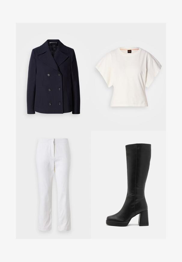 Abrigo de lana marino tipo pea coat con diseño de doble botonadura, grandes solapas muescas, botones negros y bolsillos laterales. Textura suave y corte ajustado.; Camiseta blanca recortada, con mangas cortas y anchas, material de algodón suave, cuello redondo con un sutil ribete naranja, diseño minimalista, sin patrones ni gráficos.; Pantalones de algodón blancos con un diseño de pierna recta, que cuentan con una cintura de media altura y sin herrajes o patrones visibles. Textura suave en todo su recorrido.; Anna Field Botas de tacón - black