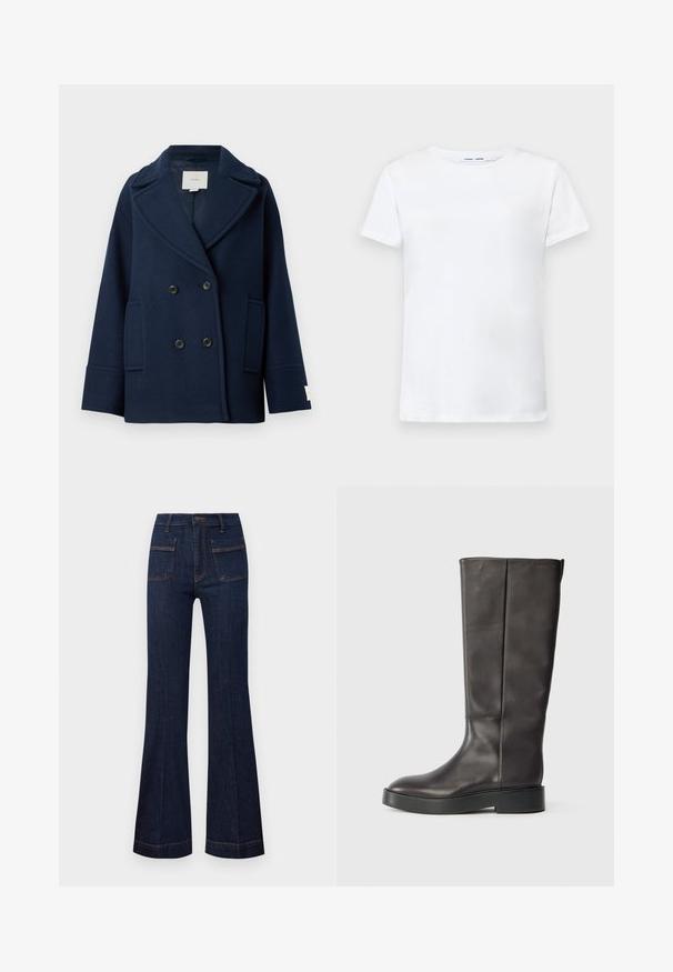 Sötétkék, dupla soros gyapjú keverék kabát, csúcsos hajtókával, nagy elülső zsebekkel és fekete gombokkal. Sima textúra minimalista kiegészítőkkel.; Fehér, rövid ujjú póló, pamutból készült, kerek nyakkivágással. Sima textúrájú, egyenes vonalú, minta vagy díszítés nélkül.; Sötét farmer anyagú, trapéz fazonú nadrág, szabott illeszkedéssel, magas derékkal és kontrasztos narancssárga varrással. Két első és hátsó zseb található rajta.; Fekete, térd felett érő bőr csizma vastag talppal és diszkrét Calvin Klein logóval a felső széle közelében, oldalnézetből bemutatva.