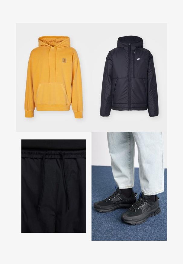 Svart, polstret Nike-jakke med frontglidelås og hette. Har en hvit logo på venstre bryst og doble frontlommer. Glatt ytterside.; Gul hettegenser laget av mykt stoff, med en frontlomme, snor i hetten og et kvadratisk logopatch på brystet.; Sorte shorts med snor i livet, lett stoff med en jevn tekstur, og et enkelt design uten synlige logoer eller mønstre.; Svarte sportssko med teksturert stoff og gummisåler, med elastiske lisser og en blå detalj på hælen. Brukt med lyse denimbukser.