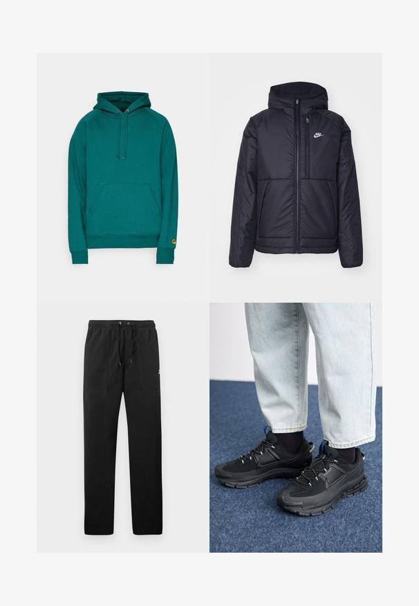 Chaqueta acolchada negra de Nike con cremallera frontal y capucha. Presenta un logo blanco en el lado izquierdo del pecho y dos bolsillos frontales. Textura exterior suave.; Carhartt WIP HOODED CHASE - Jersey con capucha - chervil/gold; Pantalones deportivos negros de felpa, con una cinturilla elástica con cordones, dos bolsillos delanteros y un pequeño logo en el muslo.; Zapatillas deportivas negras con tejido texturizado y suelas de goma, con cordones elásticos y un acento azul en el talón. Combinadas con pantalones de mezclilla claros.