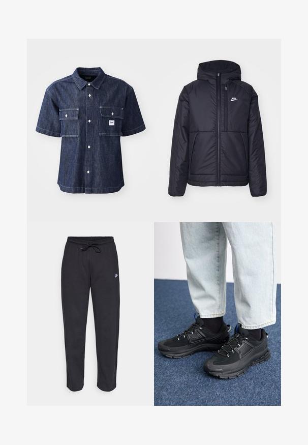 Casaco Nike preto, acolchoado, com fecho à frente e capuz. Apresenta um logo branco no lado esquerdo do peito e dois bolsos frontais. Textura exterior lisa.; Camisa de ganga azul escuro de manga curta com fecho de botões, apresentando dois bolsos no peito e um pequeno logo junto ao bolso esquerdo.; Calças de treino pretas feitas de tecido suave, com faixa elástica na cintura, cordão regulador e um pequeno logótipo da Nike na coxa esquerda.; Sapatilhas desportivas pretas com tecido texturizado e solas em borracha, apresentando atacadores elásticos e um detalhe azul no calcanhar. Usadas com calças de ganga claras.