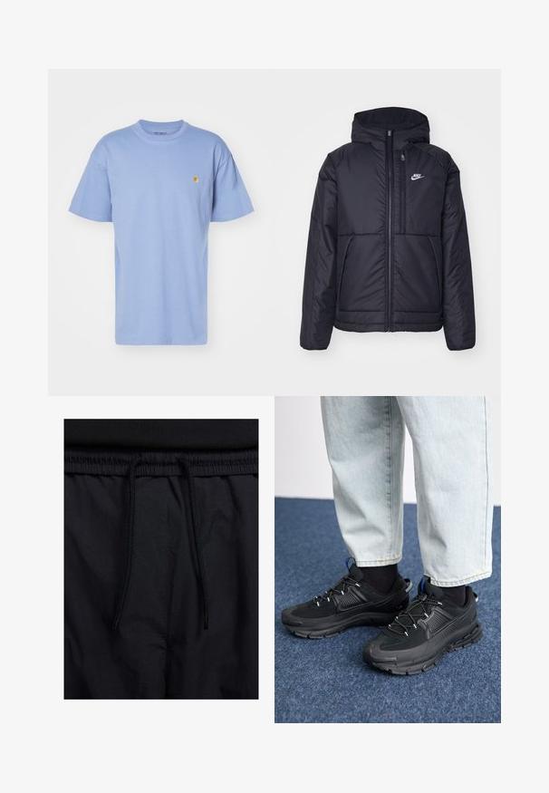 Giacca Nike nera, imbottita, con zip frontale e cappuccio. Presenta un logo bianco sul lato sinistro del petto e doppie tasche frontali. Texture esterna liscia.; T-shirt di cotone azzurro chiaro con colletto rotondo e maniche corte. Presenta un piccolo logo giallo sul lato sinistro del petto. Tessuto morbido, vestibilità regolare.; Shorts neri con vita regolabile tramite coulisse, tessuto leggero con una texture liscia e un design semplice senza loghi o motivi visibili.; Scarpe sportive nere con tessuto testurizzato e suole in gomma, dotate di lacci elastici e un accento blu sul tallone. Indossate con pantaloni in denim chiaro.