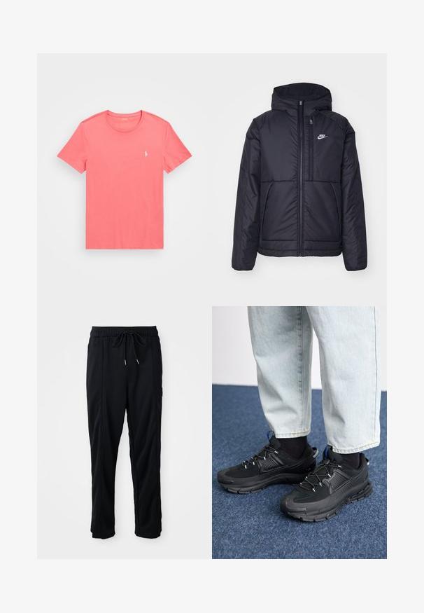 Fekete, párnázott Nike dzseki elülső cipzárral és kapucnival. A bal mellen fehér logó található, valamint két elülső zseb. Simának tűnő külső felület.; Rövid ujjú, kerek nyakú póló korall színben, sima tapintású pamutból készült, bal mellen egy kis fehér logóval.; Fekete húzózsinóros, kényelmes nadrág oldalsó varrású zsebekkel és egyenes szabással, egyszínű háttéren.; Fekete sportcipők texturált anyaggal és gumitalppal, elasztikus fűzőkkel és kék kiegészítővel a saroknál. Világos farmernadrággal viselve.