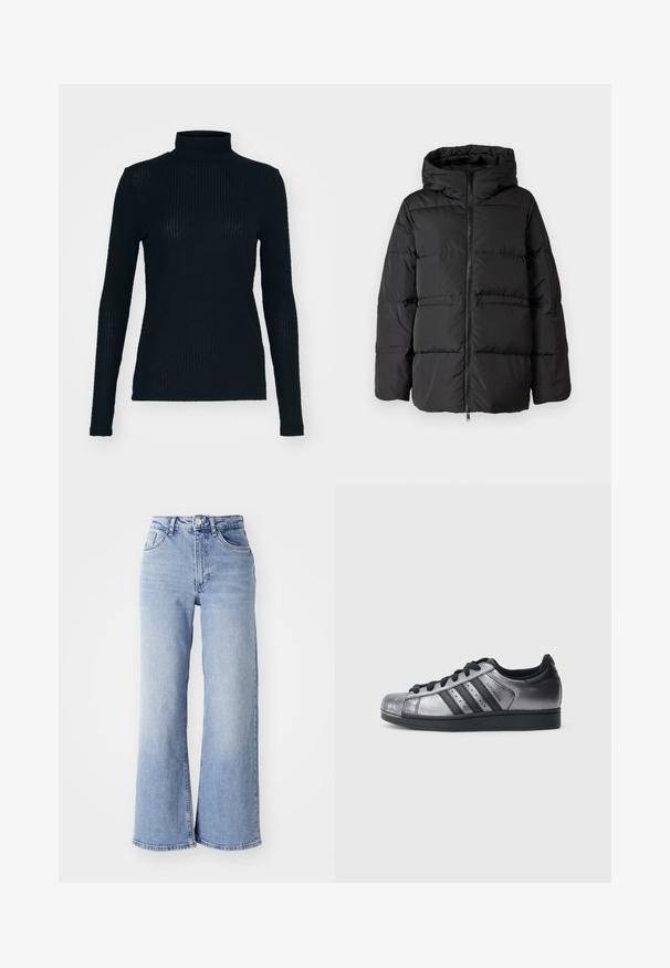Crni puffer jakna s kapuljačom, prednjim patentnim zatvaračem i horizontalnim šavovima za izolaciju. Glatka tekstura s kutijastim oblikom.; Crna, dugokosna majica s rolkragnom izrađena od rebrastog materijala, s uskim dizajnom i visokim izrezom. Glatka tekstura s suptilnim sjajem.; Svijetloplave traperice visokog struka širokih nogavica s prednjim i stražnjim džepovima, kopčanjem na gumbi i suptilnim izblijedjenjem na bedrima i rubovima.; Crne i metalik srebrne tenisice s zaobljenim vrhom, tri crne pruge i teksturiranim gornjim dijelom. Crne vezice i gumeni potplat.