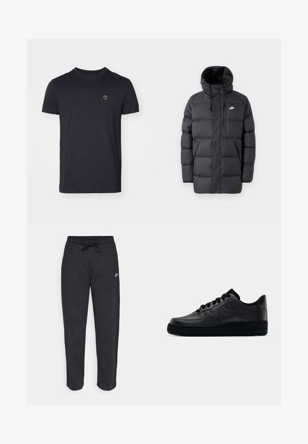 Juodas pūkinis paltas su kapuci, su užtrauktuku priekyje, elastiniais rankogaliais, šoninėmis kišenėmis ir mažą logotipą krūtinėje. Struktūruotas, siuvinėtas dizainas.; Juodas medvilnės marškinėliai su apykakle, trumpomis rankovėmis ir kairėje krūtinės pusėje esančia kišenėle, kurioje yra mažas logotipo emblema. Lygus paviršius.; Juodos sportinės kelnės, pagamintos iš minkštos medžiagos, su elastinga juostele, raišteliu ir mažuoju Nike logotipu kairiajame šlaunyje.; Juodi Nike Air Force 1 sportbačiai su lygia odine viršutine dalimi, perforuotu kepurėle kvėpuojamumui, juodomis raištelėmis ir tekstūruotu guminį padu.