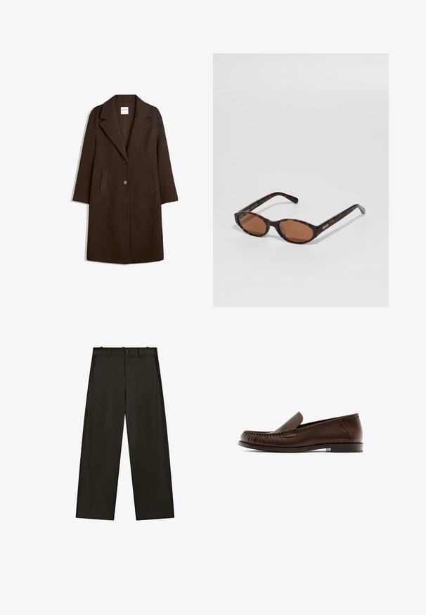Brązowy płaszcz z mieszanki wełny z klapami, dwoma przednimi kieszeniami i zapięciem na jeden guzik. Prosty krój z długimi rękawami.; Dwa topy: jeden w ciemnym brązie z prążkowanej tekstury i szerokimi ramiączkami, drugi w kolorze ecru, gładki materiał w podobnym stylu.; Szerokie spodnie z ciemnego materiału, z płaskim przodem, pętelkami na pasek, dwoma bocznymi kieszeniami oraz klasycznym zapięciem na guzik.; Brązowe skórzane mokasyny z zaokrąglonym noskiem i elastycznymi wstawkami. Buty posiadają ozdobne przeszycia i płaski, minimalistyczny obcas.; Okulary przeciwsłoneczne w kształcie owalu w kolorze tortoise z brązowymi soczewkami, ustawione pod kątem, aby pokazać logo "QUAY" na prawej świątyni na jednolitym tle.; Ciemnobrązowa skórzana torebka z fakturowaną powierzchnią, dwiema krótkimi rączkami, detalem w postaci klamry oraz usztywnionym kształtem.