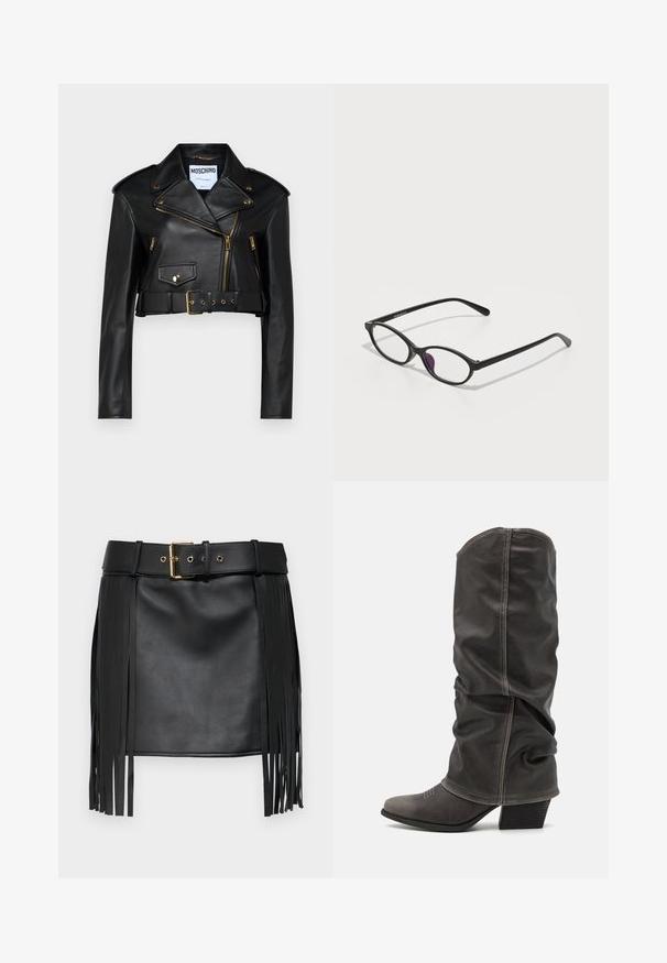 Čierna kožená skratná bikerská bunda s ostrým golierom, zlatými zipsami, bočnými vreckami a opaskom s nastaviteľným kovovým doplnkom.; Biely top s tenkými čiernymi ramienkami so veľkým čiernym textom "I" a "NY", a červeným srdiečkom medzi nimi.; Čierna koženková sukňa so strapcami. Má široký opasok so zlatou prackou a viacerými otvormi na nastavenie. Hladká textura.; Sivé kožené čižmy po lýtka s voľným dizajnom, špicatou špičkou a poskladaným podpätkom. Výrazné šitie v oblasti špičky.; Čierne plastové okuliare oválneho tvaru, s priehľadnými šošovkami a jedným fialovým akcentom na ľavej šošovke. Elegantný, minimalistický dizajn.; Čierna textilná kabelka s dvoma prednými vreckami, ktoré majú detaily s mašľou, dvojitými uchami a zipsom. Mäkká textúra a obdĺžnikový tvar.