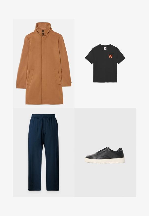 Brauner Wollmischmantel mit hohem Kragen, zwei Fronttaschen und Knopfverschluss. Verfügt über eine glatte Textur und eine geschmeidige Silhouette.; Schwarzes Baumwoll-T-Shirt mit kurzen Ärmeln, Rundhalsausschnitt und einem orangefarbenen "W"-Logo auf der linken Brust. Weiche, glatte Textur.; Navyblaue Baumwollmischungshosen mit elastischem Bund, geradem Bein, seitlichen Taschen und glatter Textur.; Schwarze Leder-Sneaker mit strukturierter Oberfläche, runder Zehenpartie und flacher weißer Gummisohle. Features schwarze Schnürsenkel und Branding an der Ferse.