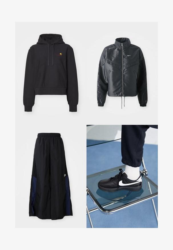 Mustat lyhyet takit, joissa on korkea kaulus, vetoketjukiinnitys, elastaanista valmistetut hihan suut ja valkoinen Nike-logo. Sileä, kiiltävä kangas, jossa on hieman tekstuuria.; Musta cropped huppari, joka on valmistettu pehmeästä kankaasta. Siinä on kengurutasku, nyörillä varustettu huppu ja keltainen sekä punainen brodeerattu logo.; Musta leveälahkeinen housu, joka on valmistettu kevyestä kankaasta. Housuissa on tummansininen sivupaneeli ja joustava vyötärö. Alhaalla on pieni valkoinen logo.; Mustat Nike-tennarit valkoisilla yksityiskohdilla, joissa on sileä nahkapinta, nauhakiinnitys ja pyöreä varvas, aseteltuna lasituolille.