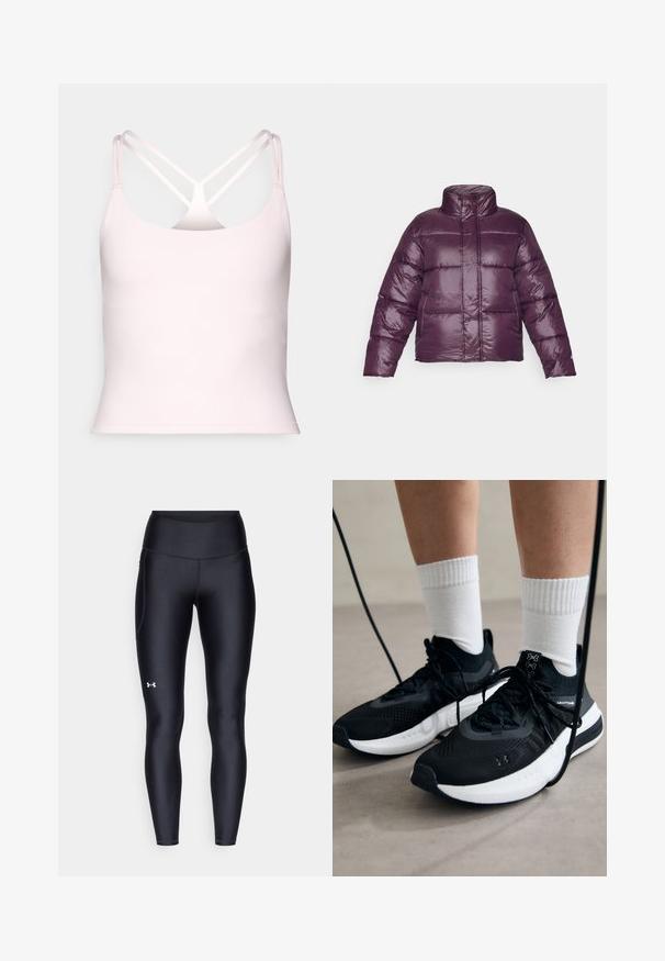 Paarse pufferjack met een hoge kraag, quilted ontwerp en glanzende afwerking. Beschikt over lange mouwen en een cropped silhouet.; Fabletics PRINCIPAL BUILT IN BRA TANK - Top - sugar pink; Zwarte leggings van glad, rekbaar materiaal met een hoge tailleband. Heeft een wit logo op de linkerdij en een aansluitend ontwerp.; Zwarte sportschoenen van gestructureerde stof, met een witte zool en zwarte veters. Draag ze met witte geribde sokken, staand op een lichte ondergrond.