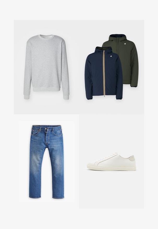 To pufferjakker: den ene navyblå med glidelås og gule detaljer, og den andre olivengrønn, begge med hetter og elastiske mansjetter.; Lys grå sweatshirt i mykt bomullsstoff, med rund hals, lange ermer, og ribbestrikkede mansjetter og kant. Enkel og avslappet passform.; Blå denimjeans, rett ben-design, med synlig falming, knapp- og glidelås-lukking, fem lommer og oransje sømdeksler.; Hvite lærersneakers med en jevn overflate, rund tå og minimalistisk design. Har beige detaljer på hælen og en gummisåle.