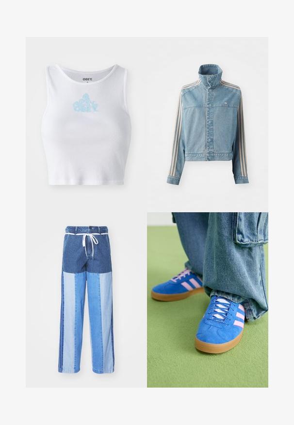 Zkrácená džínsová bunda v světle modré barvě s vysokým límcem, předním zipem a třemi vertikálními pruhy v béžové barvě podél každého rukávu. Obsahuje vyšívané logo.; Bílý žebrovaný crop top s kulatým výstřihem a světle modrým logem "OBEY" umístěným na hrudi. Hladká textura a přiléhavý střih.; Modré džíny s patchworkovým vzorem v různých odstínech modré, šňůrkovým pasem a volnými, rovnými nohavicemi.; Modré semišové boty s růžovými pruhy a bílými tkaničkami, vybavené gumovou podrážkou, spárované s volnými džínovými kalhotami na zeleném povrchu.
