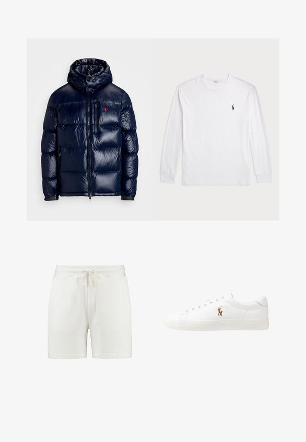 Marineblauwe gewatteerde jas met een glanzende afwerking, voorzien van een capuchon, een ritssluiting aan de voorzijde en een klein logo op de linkerborst. Gevoerde, gestructureerde quiltontwerp.; Witte lange mouwen T-shirt gemaakt van katoen. Heeft een ronde halslijn, ribbelmanchetten en een klein marineblauw polo-logo op de linkerkant van de borst.; Witte katoenen shorts met een elastische tailleband, verstelbaar koord en zijzakken. Gladde textuur, lengte tot halverwege het bovenbeen.; Witte leren sneakers, laag model, met een gladde textuur, ronde neus, vetersluiting aan de voorkant en een klein geborduurd logo aan de zijkant.