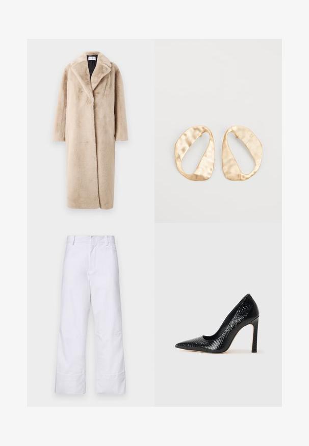 Vaaleanbeige tekokarvatakki, jossa on rento leikkaus, leveät kaulukset ja pitkät hihat. Pinnassa on pehmeä, ylellinen tekstuuri ja moderni, minimalistinen muotoilu.; Pitkähihainen valkoinen T-paita, joka on valmistettu ribbitetystä puuvillasta, ja siinä on pyöreä kaula-aukko sekä suora helma. Yksinkertainen muotoilu ilman kuvioita tai yksityiskohtia.; Valkoiset puuvillahousut suoran leikkauksen omaavana, joissa on taitettu lahje ja sivutaskut. Yksinkertainen muotoilu ilman näkyviä kuvioita tai yksityiskohtia.; Musta kapea nilkkakorkokenkä krokotiilin nahkakuviolla, joka on varustettu tyylikkäällä muotoilulla, korkealla stiletto-korkealla ja sileällä mustalla sisäosalla.; Pari epämuodostuneita soikeita kultasävyisiä metallikorvakoruja, joissa on teksturoitu, hieman hakattu pinta valkoista taustaa vasten.