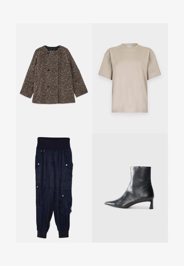 Leopardenmuster Mantel mit doppelter Knopfleiste, schwarzen Knöpfen und rundem Ausschnitt. Hergestellt aus einem strukturierten Stoff mit langen Ärmeln.; Beige Baumwoll-T-Shirt mit Rundhalsausschnitt, kurzen Ärmeln und legerem Schnitt. Glatte Textur, minimalistisches Design, keine Muster oder Akzente.; Cinq à Sept HARMONY PANT - Cargohose - navy; Schwarze Lederstiefelette mit spitzer Zehe und schlankem Design. Verfügt über einen niedrigen Absatz und einen Reißverschluss hinten. Glatte Textur.