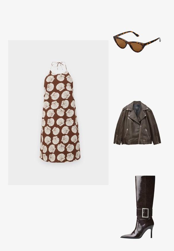Braune Kunstleder-Bikerjacke mit breiten Revers, silbernen Reißverschlüssen an Taschen und Ärmeln sowie verstellbaren Gürtelschlaufen am Saum.; Braunes Halfterkleid mit weißen Muschelmustern, aus strukturiertem Stoff gefertigt. Verfügt über einen Bindeband-Ausschnitt und eine lockere Passform.; Dunkelbraune knöchelhohe Lederstiefel mit spitzer Spitze, Stiletto-Absatz und breitem Riemen mit großer rechteckiger silberner Schnalle.; Katzenaugen-Sonnenbrille mit einem schwarz-orangenen Schildpattrahmen, braunen Gläsern und schlanken, spitzen Enden. Verfügt über ein minimalistisches Logo am Bügel.; Die goldene Handtasche verfügt über einen strukturierten Stoff mit runden, metallischen Nieten, einem dreieckigen Logoschild und einem Kettenriemen mit runden Metallösen.
