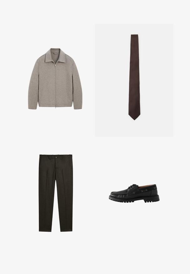 Jasnoszara kurtka zapinana na zamek z kołnierzykiem mandaryńskim, wykonana z miękkiego materiału, o prostym kroju i minimalnych detalach przeszyć.; Jasnoróżowa koszula z długim rękawem, w pionowe białe paski, zapinana na guziki, z klasycznym kołnierzykiem i mankietami z pojedynczym detalem guzika.; Ciemnobrązowe spodnie szyte na miarę z plisami z przodu, szlufkami na pasek, kieszeniami bocznymi oraz zapięciem na guzik w pasie.; Czarne skórzane buty żeglarskie z okrągłym noskiem, sznurowanym designem i teksturowaną gumową podeszwą. Oferują detale w postaci przeszyć i metalowych oczek.; Brązowy krawat o teksturowanym wzorze, elegancki design i spiczasty koniec. Wykonany z tkaniny, z gładką powierzchnią i subtelnym połyskiem.