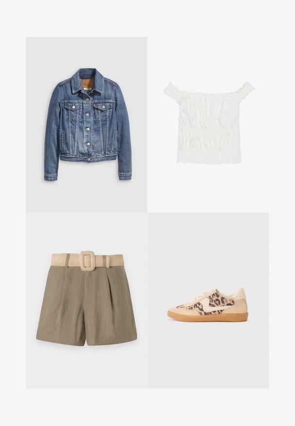 Jaqueta de ganga azul média com gola clássica, fecho frontal com botões, dois bolsos no peito e ferragens em tom dourado. Detalhe de textura desgastada.; Top branco sem alças com detalhes em babados, textura franzida e cintura elástica. Feito de tecido de algodão macio.; Calções caquis com pregas, apresentando um cinto largo de palha bege e uma fivela retangular adornada com pequenos detalhes brancos.; Sapatilhas com padrão de leopardo, parte superior em camurça bege, sola de borracha castanha e detalhes brancos. Bico redondo e design com atacadores, com um acabamento texturizado.