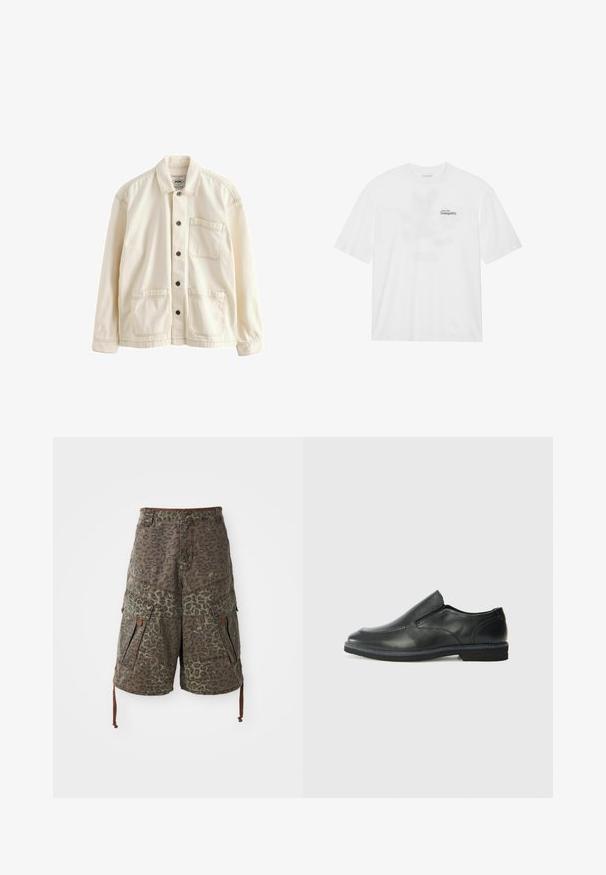 Giacca beige chiara in tessuto canvas. Presenta una chiusura con bottoni, colletto, due tasche frontali e cuciture a contrasto. Vestibilità classica e rilassata.; T-shirt bianca in cotone a maniche corte, con stampa frontale che riporta la scritta "Vola verso la Tranquillità" in nero e verde.; Pantaloni cargo mimetici in verde e marrone con stampa leopardata, caratterizzati da tasche multiple, cordini regolabili e dettagli di cucitura rinforzati.; Scarpa nera in pelle con inserto scivolare, superiore liscio, dettagli cuciti, punta arrotondata e tacco in gomma basso. La suola presenta un battistrada minimale.