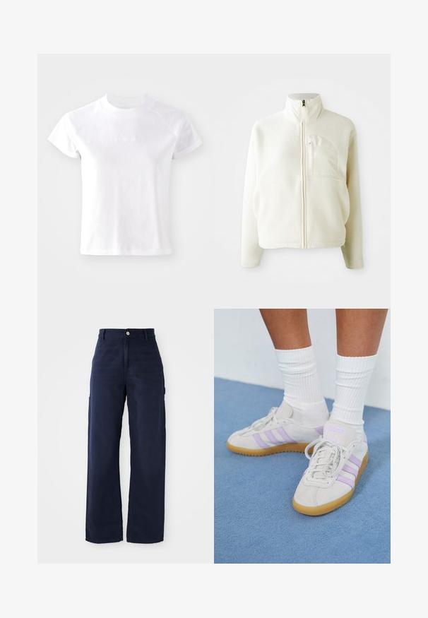 Wit fleece jack met hoge kraag, volledige ritssluiting en een borstzak. Zachte textuur en casual ontwerp.; Witte korte mouwen T-shirt met een ronde hals, gemaakt van zachte katoen. Heeft een subtiele logo op de voorkant en een relaxte pasvorm.; Navy blauwe wijde cargobroek van stevige katoen, met zijzakken en een knoopsluiting in de taille.; Lichtgrijze nubuck sneakers met drie lila strepen, een rubberen zool, platte veters en witte geribbelde sokken. Tegen een blauwe achtergrond.