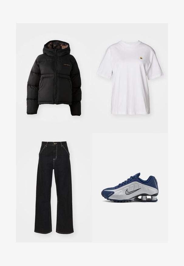 Casaco puffer preto com capuz, apresentando um fecho com zíper, design acolchoado horizontal e um forro interior macio e texturizado. Logótipo da Carhartt visível.; T-shirt branca de algodão com um corte descontraído, mangas curtas e um pequeno logótipo bordado na área do peito esquerdo.; Calças de ganga largas pretas, com costuras brancas em contraste e fecho frontal com botão, apresentando dois bolsos frontais inclinados.; Tênis atléticos azul e prata com um cabedal texturizado, perfurações e uma sola curva com elementos de amortecimento metálico. Acento de logotipo preto.