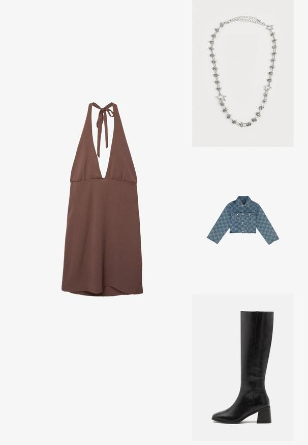 Kort denimjacka i ljusblått med ett mönster av logotyper över hela ytan, knäppning framtill, två bröstfickor och fransad nederkant.; Brun halterneck-klänning med djup V-ringning, tillverkad av lättviktig tyg. Har knytband bak och en flödande silhuett.; ONLY SHOES ONLBIJOU KNEE HIGH BOOT - Stövel - black; Silverfärgad halsband med sammankopplade stjärnor och knutmönster, med en texturerad yta och justerbar kedja för variation i längd.