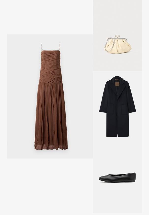 Marineblauwe wollen jas met een getailleerde silhouet, notch-rever, twee voorzakken en een rechte snit. Soepele textuur en minimale details.; Bruine maxi-jurk van textuurstof. Kenmerkt een geraffineerde romp en een vloeiende rok, met dunne verstelbare bandjes en een rechte halslijn.; Paul Smith TOPANGA - Ballerina's - black; Geplooide beige leren clutch met een zilveren metalen frame, voorzien van twee ronde decoratieve sluitingen en een zilveren kettingriem.