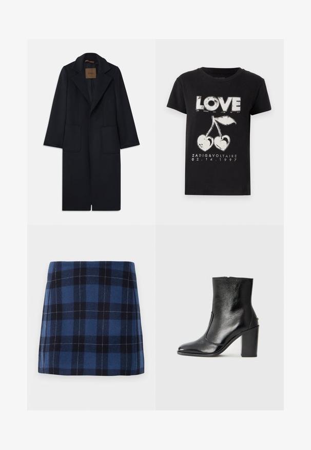Palton de lână bleumarin cu o siluetă adaptată, rever cu decupaj, două buzunare frontale și croială dreaptă. Textură netedă și detalii minime.; Tricou negru din bumbac, cu un print grafic alb al cuvântului "DRAGOSTE" și două cireșe cu o formă de inimă, împreună cu textul brandului și data.; Fustă mini în carouri, de culoare albastră închisă și bleumarin, confecționată dintr-un material moale cu un finisaj ușor texturat. Prezintă o croială dreaptă și linii curate.; Botină din piele neagră, cu o textură netedă, vârf ascuțit și toc gros, înalt. Dispune de o deschidere laterală și un design minimalist.