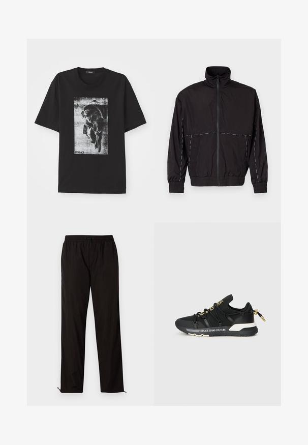 Črna lahka jakna z visokim ovratnikom in zadrgo. Ima bele šive na ramenih in rokavih. Elastični manšeti.; Črna bombažna majica s prominentnim grafičnim tiskom klasičnega obraza v sivinah. Okrogla ovratnika in kratki rokavi. Prisutno logo Versace.; Črne lahke hlače z elastičnim pasom, zapiranjem na vrvico in zadrgo na robovih za prilagodljivost. Gladka, sijoča tekstura.; Črne atletske superge z eleganten dizajn, ki vključujejo zlato blagovno znamko, elastične vezalke in teksturiran podplat z belimi akcenti.