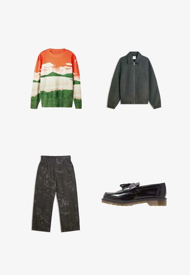Graue Zip-Jacke mit kragenförmigem Ausschnitt, Raglanärmeln, elastischen Bündchen und gerafftem Taillendetail. Hergestellt aus texturiertem Stoff.; Desigual Strickpullover - orange; Dunkelgraue Jeanshose mit lockerer Passform, die dezente melierte Muster und metallische Details aufweist. Fünf-Taschen-Design.; Schwarze lackierte Lederloafers mit geflochtenem Design, Quastenakzent und einer klobigen, strukturierten Gummisohle. Die Seitenansicht zeigt die schlanke Silhouette.