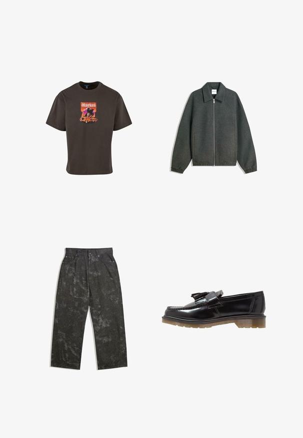 Siva zip-up jakna s ovratnikom, raglan rukavima, elastičnim manžetama i nabrano oblikovanim strukom. Narejena iz teksturirane tkanine.; Temno rjava bombažna majica s grafičnim tiskom avtomobila in besedo "Market" v živahnih barvah, sproščenega kroja in kratkimi rokavi.; Temno sivi jeans hlače s sproščenim krojem, ki imajo subtilne marmorirane vzorce in kovinske dodatke. Oblikovanje s petimi žepi.; Črne lakirane loafer čevlje s pletenim dizajnom, dodatkom v modi in debelim, teksturiranim gumijastim podplatom. Stranski pogled prikazuje eleganten silhuet.