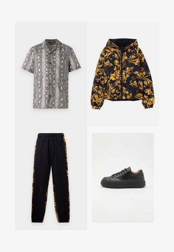 Schwarze Kapuzenjacke mit goldenen, kunstvollen barocken Blumenmustern, Frontreißverschluss, elastischen Bündchen und seitlichen Reißverschlusstaschen.; Kurzarmhemd in Schwarz-Weiß mit Schlangenledermuster, ausgestattet mit einem eingeschnittenen Kragen und einer Knopfleiste. Aus leichtem Stoff gefertigt.; Schwarze Jogginghose mit elastischem Bund und Bündchen, verziert mit goldenen und schwarzen Blumenmustern an den Seiten.; Schwarze Ledersneaker mit runder Zehenpartie, schnürbarem Vorderteil, glatter Oberfläche, dickem Gummisohle und kontrastierendem, braunem Innenraum.