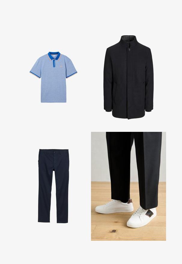 Pánský černý vlněný kabát s vysokým límcem, skrytým zipem, zapínáním na jeden knoflík a bočními kapsami.; Světle modrá polokošile s krátkým rukávem, s kontrastním modrým límcem a oranžovými akcenty na okrajích rukávů. Design s dvouknoflíkovou légou.; Světlé námořnické modré kalhoty s hladkou texturou, rovnými nohavicemi, knoflíkovým zapínáním a bočními kapsami.; Bílé tenisky s hladkým povrchem, s hnědými koženými akcenty a černými detaily, kombinované s černými kalhotami na míru. Pozadí tvoří dřevěná podlaha.